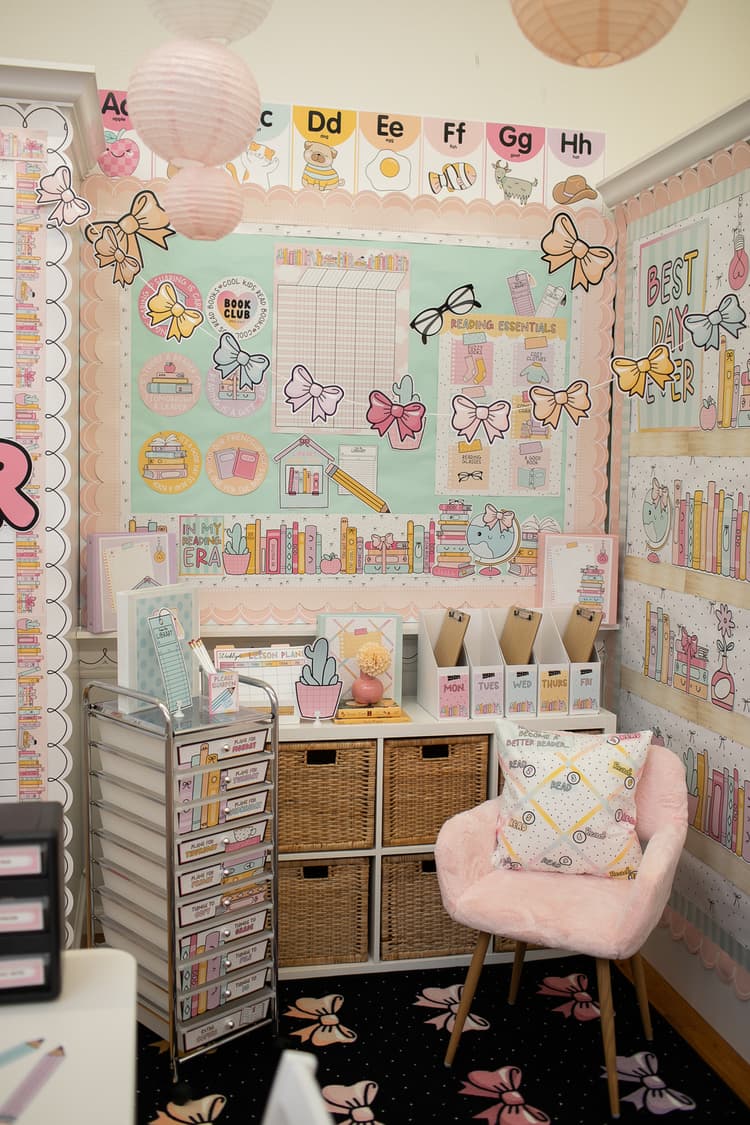 Pastel Pages