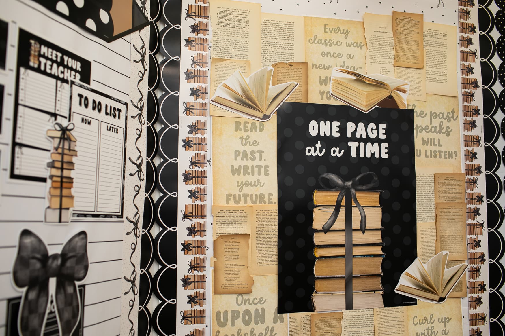 Reading Month & Book Classroom Decor